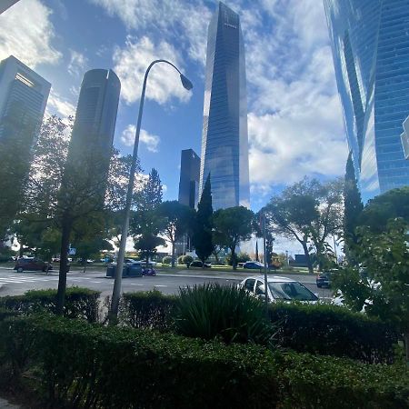 Appartamento Chamartin De Frente A 4 Torres Madrid Esterno foto